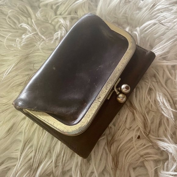 Vintage HOBO Trifold Wallet - Picture 2 of 5